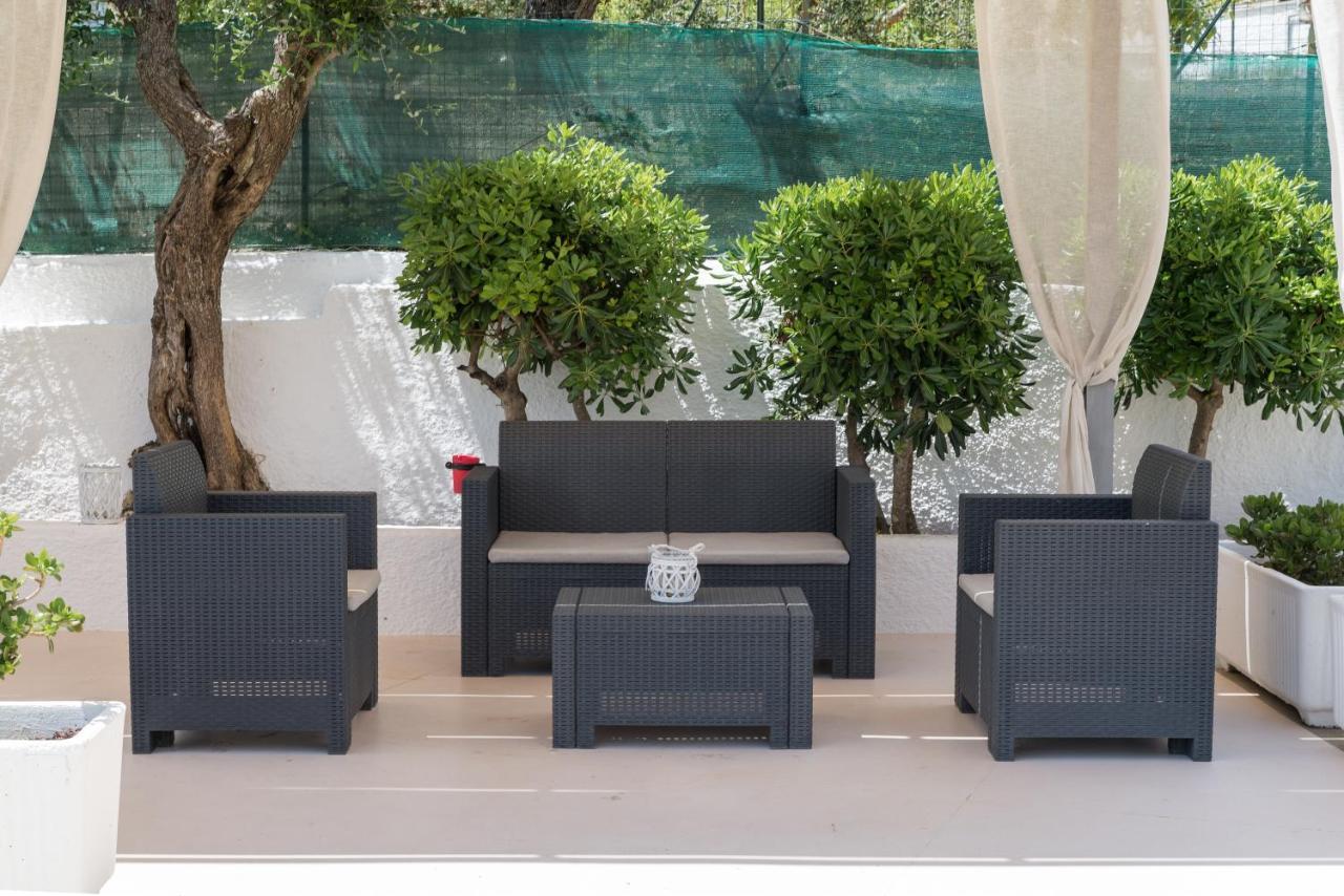 Piccolo Hotel Villa Rosa Ostuni Bagian luar foto